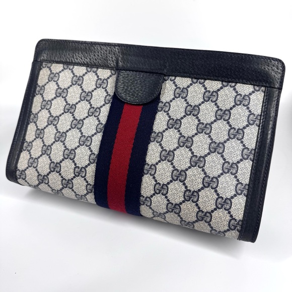 GUCCI GG monogram supreme vintage Clutch, in a Navy blue - Picture 15 of 15
